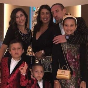 Franck Ribéry en famille pour les fêtes de fin d'année, à Dubaï. Photo publiée sur Instagram, le 31 décembre 2017.