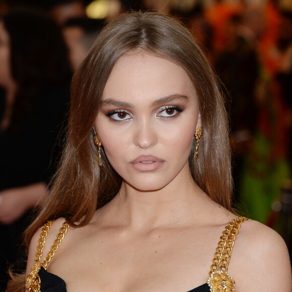 Lily-Rose Depp - 71ème édition du Met Gala sur le thème "Camp: Notes on Fashion" au Metropolitan Museum of Art à New York, le 6 mai 2019.