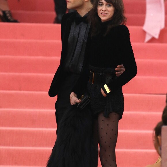 Charlotte Gainsbourg et Rami Malek - 71ème édition du Met Gala sur le thème "Camp: Notes on Fashion" au Metropolitan Museum of Art à New York, le 6 mai 2019. © Morgan Dessalles / Charles Guerin / Bestimage