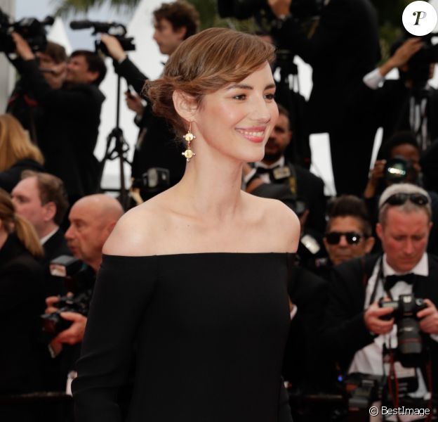 Louise Bourgoin - Montée des marches du film "The Dead Don't Die" lors de la cérémonie d'ouverture du 72e Festival International du Film de Cannes. Le 14 mai 2019 © Borde / Bestimage