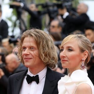 Alex Lutz et Audrey Lamy - Montée des marches du film "The Dead Don't Die" lors de la cérémonie d'ouverture du 72e Festival International du Film de Cannes. Le 14 mai 2019 © Jacovides-Moreau / Bestimage