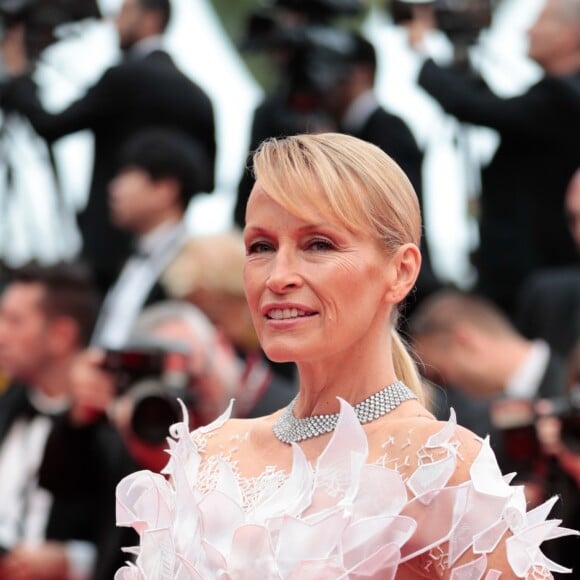 Estelle Lefébure - Montée des marches du film "The Dead Don't Die" lors de la cérémonie d'ouverture du 72e Festival International du Film de Cannes. Le 14 mai 2019 © Borde / Bestimage