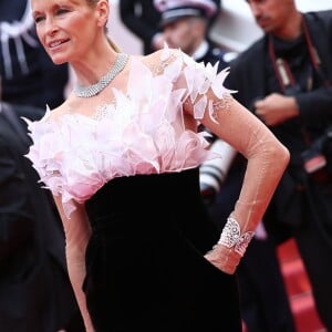 Estelle Lefébure - Montée des marches du film "The Dead Don't Die" lors de la cérémonie d'ouverture du 72e Festival International du Film de Cannes. Le 14 mai 2019 © Jacovides-Moreau / Bestimage