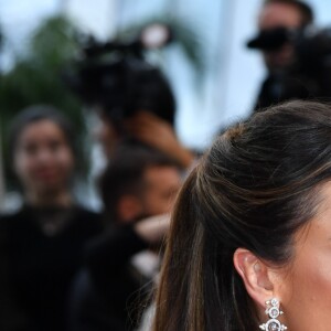 Alessandra Ambrosio à la projection de "The Dead Don't Die" lors de l'ouverture du 72e Festival International du Film de Cannes, le 14 mai 2019.