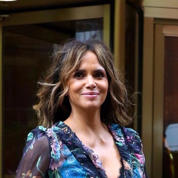 Halle Berry à la sortie de l'émission Tonight Show Starring Jimmy Fallon à New York, le 9 mai 2019.