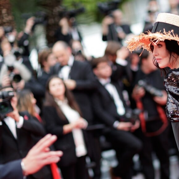 Isabelle Adjani assiste à la montée des marches du film "La belle époque" lors du 72ème Festival International du Film de Cannes. Le 20 mai 2019 © Jacovides-Moreau / Bestimage