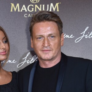 Zahia Dehar et Benoît Magimel lors de la soirée du film "Une Fille Facile" sur la plage privée Magnum lors du 72ème Festival International du Film de Cannes, France, le 20 mai 2019. © Giancarlo Gorassini/Bestimage