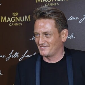 Benoît Magimel et sa femme Margot Pelletier lors de la soirée du film "Une Fille Facile" sur la plage privée Magnum lors du 72ème Festival International du Film de Cannes, France, le 20 mai 2019. © Giancarlo Gorassini/Bestimage