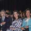 La reine Letizia d'Espagne, dans une robe Sandro, lors de la 11e édition des "Projets sociaux de la banque Santander" à Madrid le 20 mai 2019.