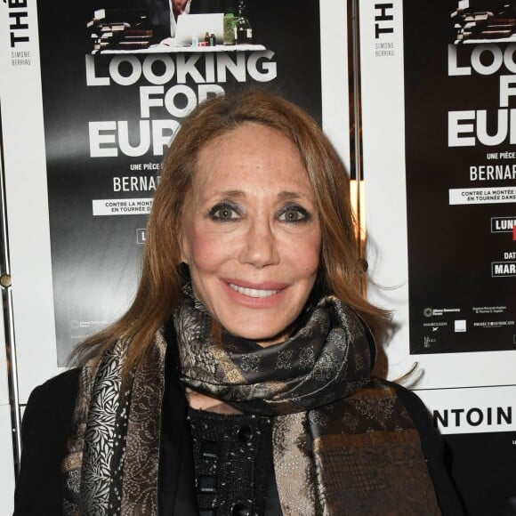 Semi-exclusif - Marisa Berenson - People à la générale de la pièce de Bernard-Henri Levy, "Looking For Europe" au théâtre Antoine à Paris le 21 mai 2019. Au terme d'une tournée qui l'a mené de Sarajevo à Dublin, de Madrid à Amsterdam, le philosophe et écrivain présente à Paris, les 20 et 21 mai, sa pièce de théâtre, Looking for Europe. À quelques jours des Européennes, BHL livre un plaidoyer pour une autre Europe et revient sur les enjeux de "sa campagne". © Coadic Guirec/Bestimage