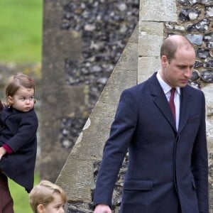 Le prince William, duc de Cambridge, Catherine (Kate) Middleton, duchesse de Cambridge, le prince George de Cambridge et la princesse Charlotte de Cambridge - Cette année, le duc et la duchesse de Cambridge n'ont pas rejoint le reste de la famille royale britannique à Sandringham. Ils ont réveillonné à Englefield, Berkshire, Royaume Uni, chez les Midlleton et sont allés en famille à la messe de Noël ce dimanche 25 décembre 2016 dans l'église où Pippa Middleton se mariera en mai prochain.