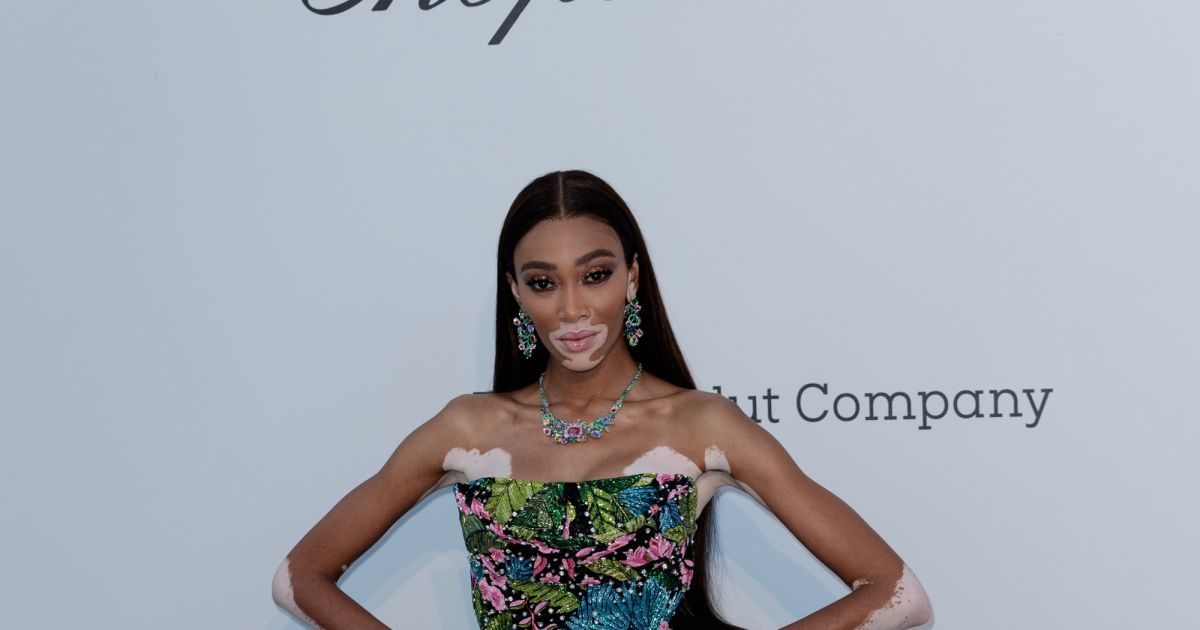 Winnie Harlow assiste à la soirée AmfAR Gala Cannes 2019 à l'Eden Roc