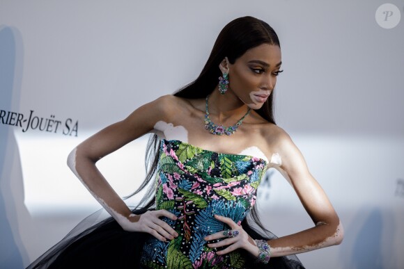 Winnie Harlow assiste à la soirée AmfAR Gala Cannes 2019 à l'Eden Roc au Cap d'Antibes, lors du 72ème Festival International du Film de Cannes, le 23 mai 2019. © Jacovides / Moreau / Bestimage