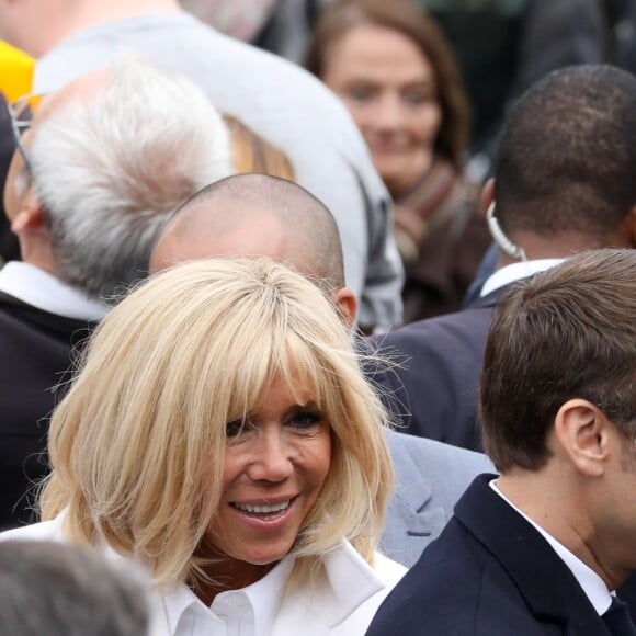 Le président de la république, Emmanuel Macron et la première dame Brigitte Macron votent pour les élections européennes au Touquet, le 26 mai 2019. © Stéphane Lemouton / Bestimage