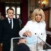 Le président de la république, Emmanuel Macron et la première dame Brigitte Macron votent pour les élections européennes au Touquet, le 26 mai 2019. © Franck Crusiaux / Pool / Bestimage