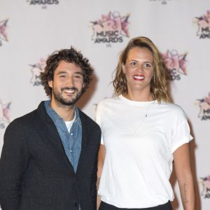 Laure Manaudou et son compagnon Jérémy Frérot - Arrivées à la 17ème cérémonie des NRJ Music Awards 2015 au Palais des Festivals à Cannes, le 7 novembre 2015. © Christophe Aubert via Bestimage
