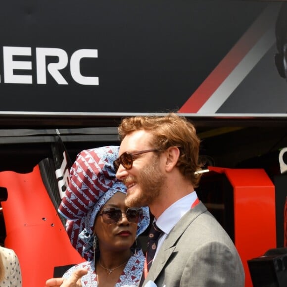 Beatrice Borromeo et Pierre Casiraghi avec Khadja Nin avant le départ du 77e Grand Prix de Formule 1 de Monaco le 26 mai 2019. © Bruno Bebert/Bestimage