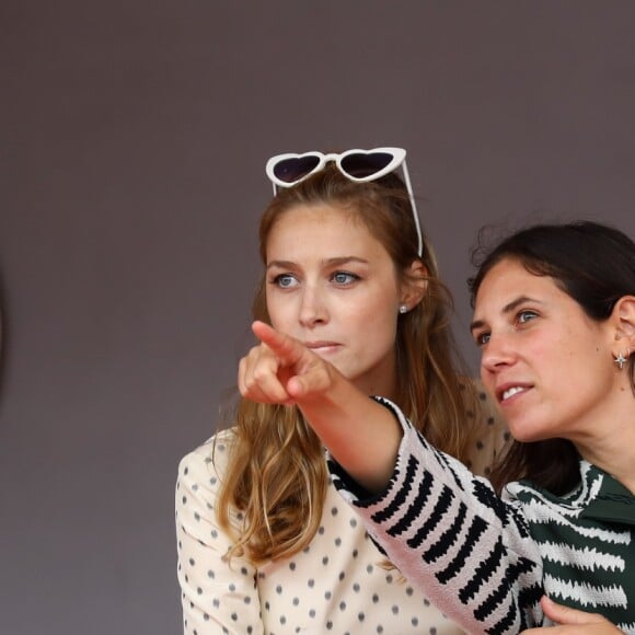 Tatiana Santo Domingo (Casiraghi) et Beatrice Borromeo (Casiraghi) lors du podium du 77e Grand Prix de Formule 1 de Monaco le 26 mai 2019. © Olivier Huitel/Pool Monaco/ Bestimage