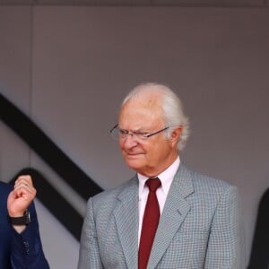 Tatiana Casiraghi (Tatiana Santa Domingo), le prince Carl Philip de Suède, le roi Carl XVI Gustav de Suède, Beatrice Borromeo Casiraghi - Podium du 77 ème Grand Prix de Formule 1 de Monaco le 26 Mai 2019. © Olivier Huitel/Pool Monaco/ Bestimage  Podium of the 77 th Formula 1 Grand Prix of Monaco on May 26th, 2019.26/05/2019 - 