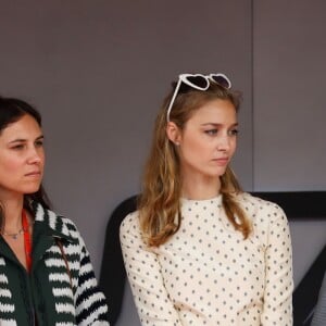 Le prince Carl Philip de Suède, Tatiana Santo Domingo Casiraghi, Beatrice Borromeo Casiraghi et le roi Carl XVI Gustaf de Suède lors du podium du 77e Grand Prix de F1 de Monaco le 26 mai 2019. © Olivier Huitel/Pool Monaco/Bestimage