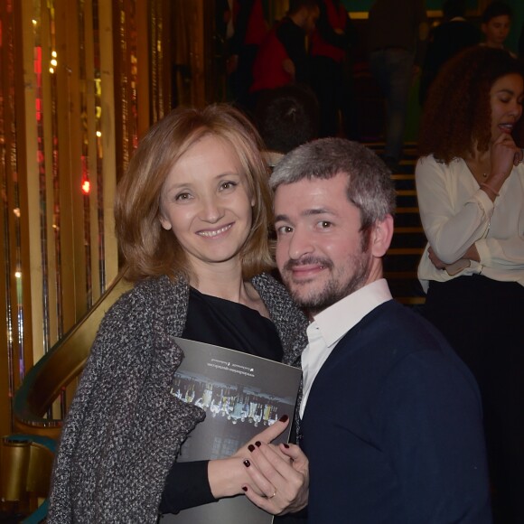 Exclusif - Le chanteur Grégoire et sa femme Eléonore de Galard à la générale du spectacle musical Les Choristes au théâtre des Folies Bergère à Paris, France, le 2 mars 2017. © Gorassini-Moreau/Bestimage