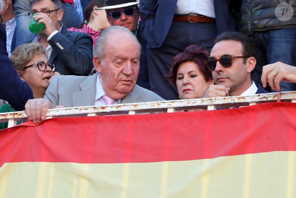 Le roi Juan Carlos Ier d'Espagne aux arènes Las Ventas à Madrid lors de la Feria de San Isidro, le 24 mai 2019.