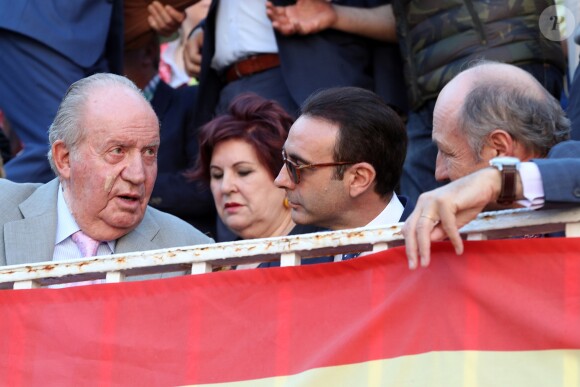 Le roi Juan Carlos Ier d'Espagne aux arènes Las Ventas à Madrid lors de la Feria de San Isidro, le 24 mai 2019.