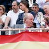 Le roi Juan Carlos Ier et l'Infante Elena d'Espagne à la corrida aux arènes de Las Ventas, dans le cadre de la feria de San Isidro, à Madrid le 22 mai 2019.