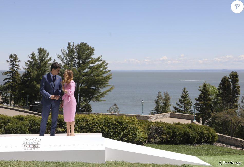 Le premier ministre Justin Trudeau et sa femme Sophie accueillent les membres du G7 à La Malbaie le 8 juin 2018 © Ludovic Marin / Pool / Bestimage