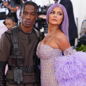 Travis Scott et sa compagne Kylie Jenner - Arrivées des people à la 71ème édition du MET Gala (Met Ball, Costume Institute Benefit) sur le thème "Camp: Notes on Fashion" au Metropolitan Museum of Art à New York, le 6 mai 2019.