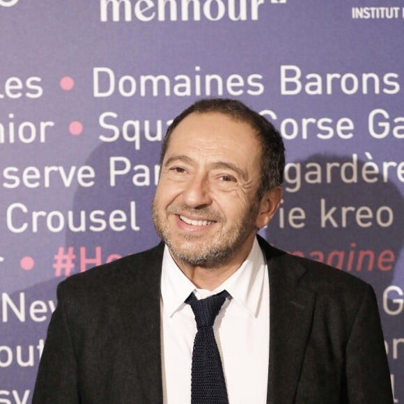 Patrick Timsit - Le professeur S. Lyonnet, président de l'Institut des maladies génétiques, et le galériste K. Mennour ont organisé la soirée "Heroes for Imagine", une grande vente aux enchères d'oeuvres d'art animée par G. Elmaleh et dirigée par le président de Christie's F. de Ricqlès à l'institut Imagine, dans le XVe arrondissement de Paris, le 12 Février 2018. © Dominique Jacovides/Bestimage
