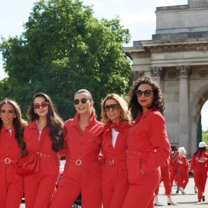 Paris Hilton, Caroline Stanbury, Chloe Green, Lily Becker et les participantes au rally caritatif "Cash & Rocket Ball" à Wellington, le 6 juin 2019.