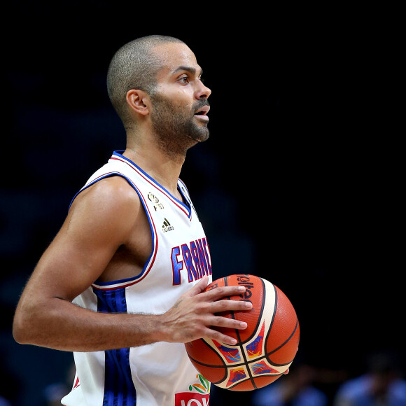 Tony Parker - La France bat la Turquie lors de l'Euro 2015 de basket à Lille et accède aux quarts de finale. Lille le 12 septembre 2015
