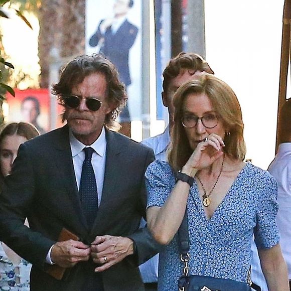 Felicity Huffman et son mari William H. Macy sont allés assister à la remise du diplôme de leur fille Sofia Grace à Hollywood, Los Angeles, le 10 juin 2019