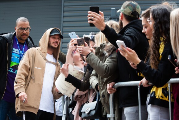 Exclusif - M. Pokora (Matt Pokora) arrive à Médiacité Liège pour la demi-finale de l'émission de The Voice Belgique, le 16 avril 2019.