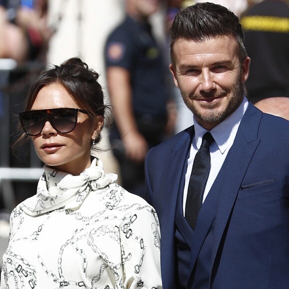 Victoria Beckham et son mari David Beckham - Les célébrités arrivent à l'église pour célébrer l'union du footballeur Sergio Ramos et de l'actrice Pilar Rubio à Seville en Espagne, le 15 juin 2019.