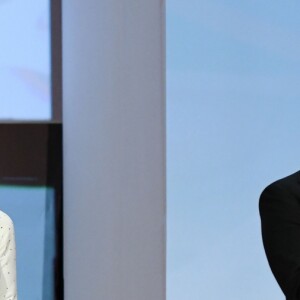 Le prince Albert II de Monaco et la princesse Charlene de Monaco (en robe Louis Vuitton) lors de la cérémonie de remise des Nymphes d'or du 59e Festival de Télévision de Monte-Carlo au Grimaldi Forum à Monaco le 18 juin 2019. © Bruno Bebert/Bestimage