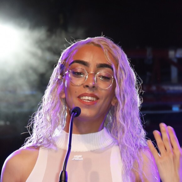 Bilal Hassani, personnalité LGBTI de l'année, au photocall de la 3e cérémonie des Out d'Or, qui célèbrent la visibilité des personnes LGBTI, au Cabaret Sauvage le 18 juin 2019. © Marc Ausset-Lacroix/Bestimage