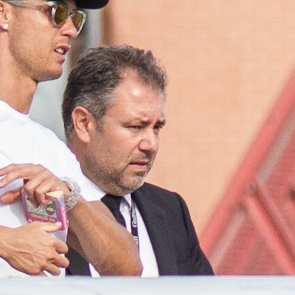 Exclusif - Cristiano Ronaldo, sa compagne Georgina Rodriguez et ses enfants Alana Martina dos Santos Aveiro, Cristiano Jr, Eva Maria Dos Santos, Mateo Ronaldo embarquent dans un jet privé après avoir passé une semaine au dans l'hôtel cinq étoiles Westin Resort Costa Navarino, à l'aéroport de Kalamata en Grèce, le 18 juin 2019.