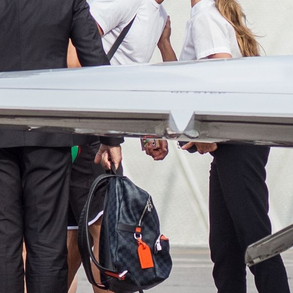 Exclusif - Cristiano Ronaldo, sa compagne Georgina Rodriguez et ses enfants Alana Martina dos Santos Aveiro, Cristiano Jr, Eva Maria Dos Santos, Mateo Ronaldo embarquent dans un jet privé après avoir passé une semaine au dans l'hôtel cinq étoiles Westin Resort Costa Navarino, à l'aéroport de Kalamata en Grèce, le 18 juin 2019.
