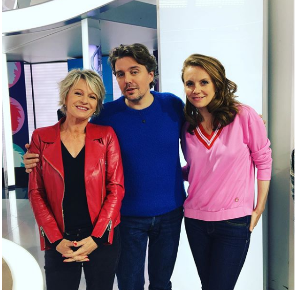 Sophie Brafman avec Sophie Davant et Alex Vizorek sur le plateau de "C'est au programme", le 13 mai 2019, sur Instagram