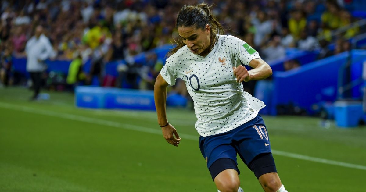 Amel Majri lors de la 8ème de finale de la Coupe du Monde Féminine de