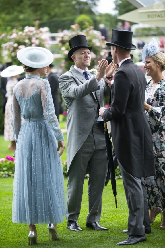 Mike et Zara Tindall avec le prince William et la duchesse Catherine de Cambridge lors du Royal Ascot le 18 juin 2019.