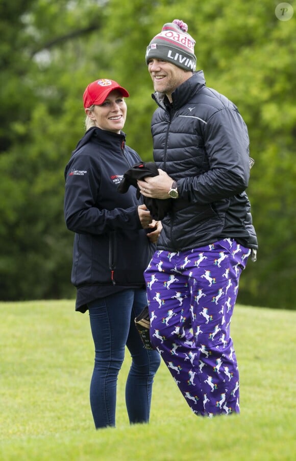 Zara (Phillips) et Mike Tindall lors du tournoi de golf caritatif ISPS Handa Mike Tindall Celebrity Golf Classic à Suitton Coldfield le 17 mai 2019.