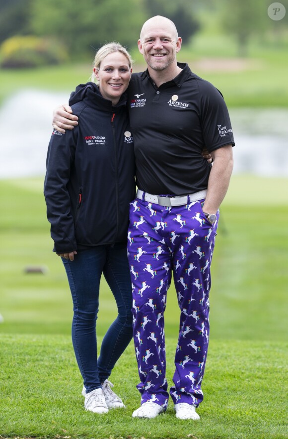 Zara (Phillips) et Mike Tindall lors du tournoi de golf caritatif ISPS Handa Mike Tindall Celebrity Golf Classic à Suitton Coldfield le 17 mai 2019.