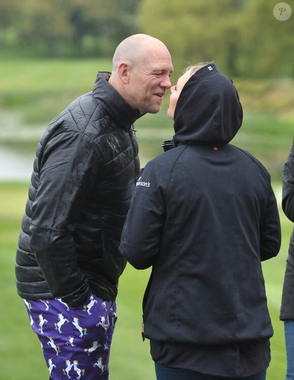 Zara (Phillips) et Mike Tindall lors du tournoi de golf caritatif ISPS Handa Mike Tindall Celebrity Golf Classic à Suitton Coldfield le 17 mai 2019.