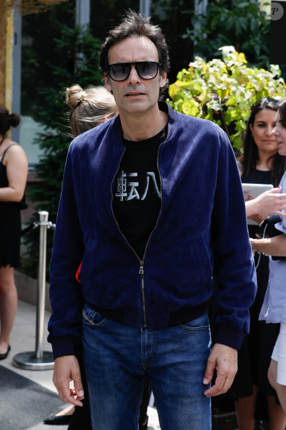 Anthony Delon arrive au défilé Redemption Haute Couture automne-hiver 2019 2020 lors de la Fashion Week de Paris, France, le 30 juin 2019. © Veeren-Clovis/Bestimage
