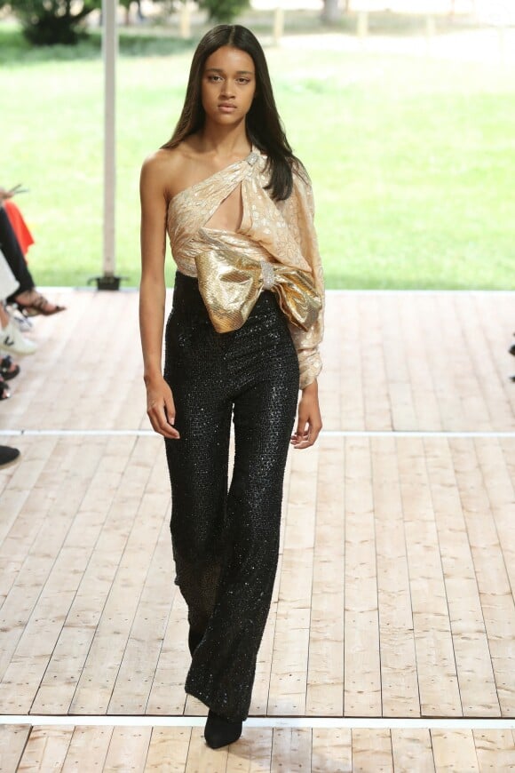 Défilé "Redemption", collection Haute Couture Automne/Hiver 2019-2020 lors de la Fashion Week de Paris (PFW), le 30 juin 2019.