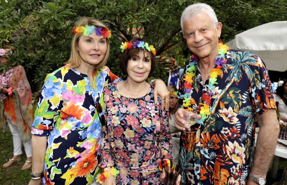 Photo Exclusif Danièle Evenou Georges Beller Et Sa Femme Florence Garden Party Organisée 