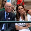 Kate Middleton, duchesse de Cambridge, dans la loge royale du court central à Wimbledon le 2 juillet 2019.